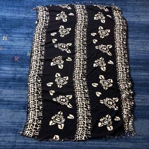 Black and White Floral Tapestry by Koko Knot